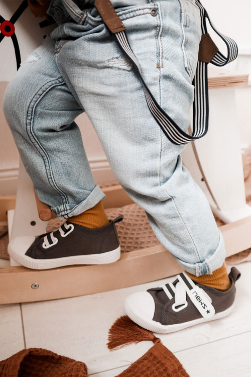 Children's Sneakers With Velcro Grey News