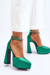 Fashionable Pumps On A Heel Green Santoro