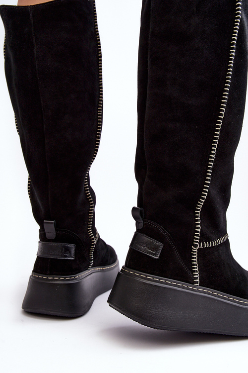 Women's Suede Boots on Massive Platform Maciejka 06312-01 Black