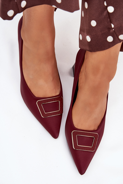 Heels With Decorative Buckle Burgundy Seriva