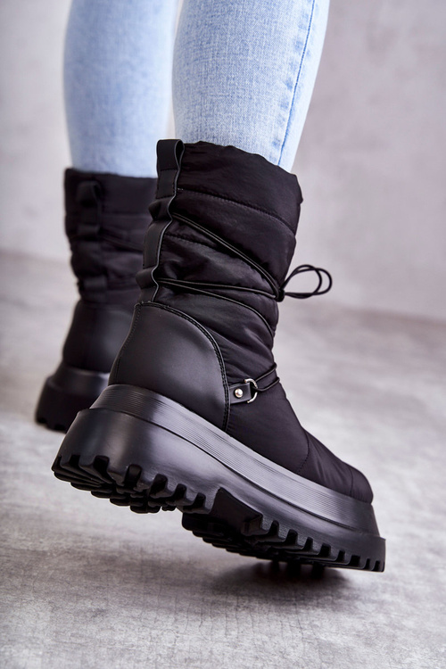 Women's Snow Boots On The Platform Black Lilou