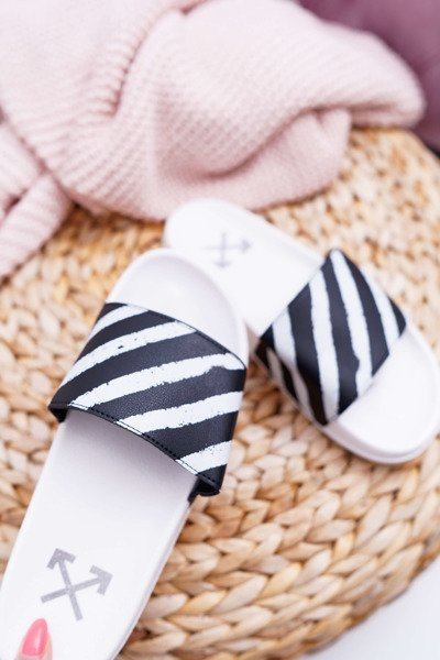 Women's White Aynna Flip Flops