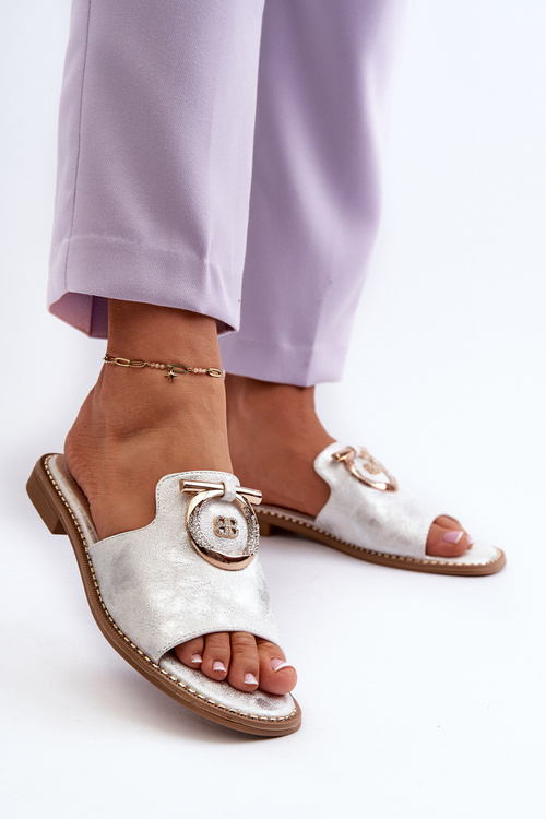 Klapki Eleganckie Błyszczące Z Ozdobą Damskie Srebrne S.Barski KV27-032