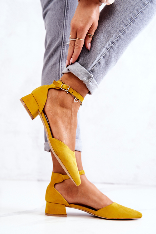 Suede pointed pumps Yellow Calliope