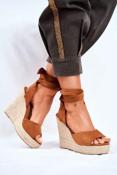 Women's Sandals On Wedge Laced Camel Belleza