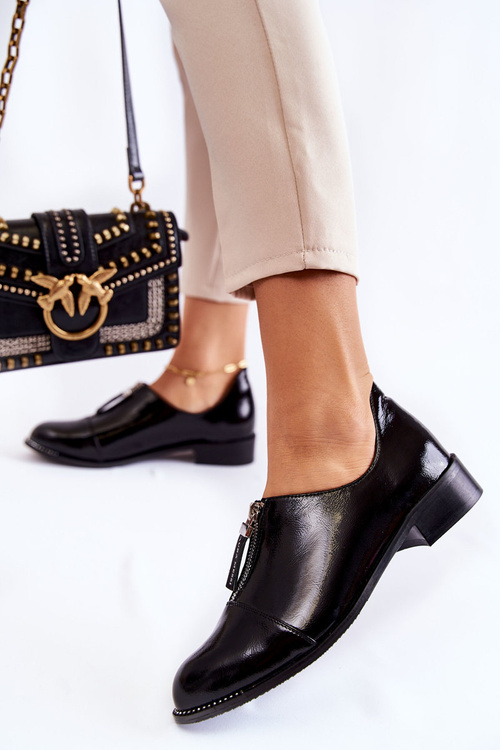 Półbuty Lakier Modne Czarne Laura Messi 2532