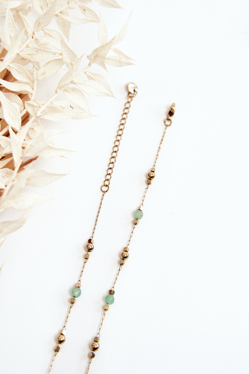 Women's Necklace With Green Beads Gold