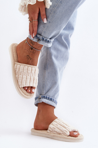 Women's Classic Beige Slippers Rirovi