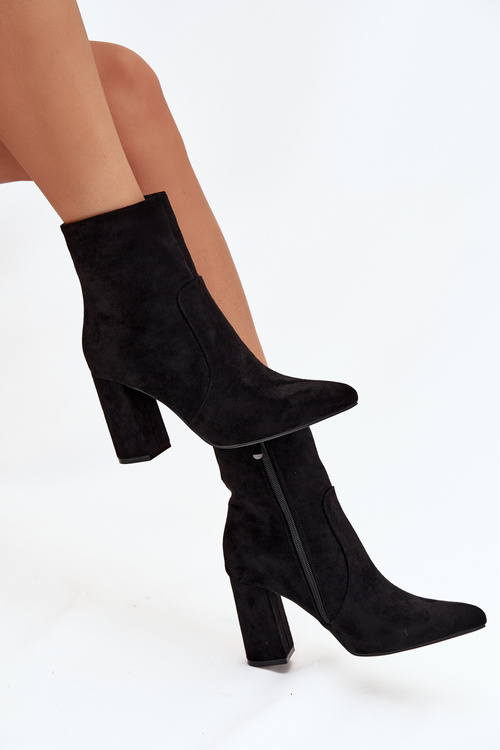 Insulated women's ankle boots with heel made of eco suede black Pralina