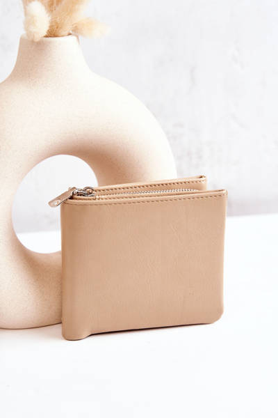 Small Wallet With Magnet Beige Damaris