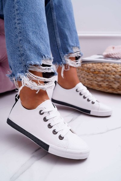 Women's Sneakers White Black Strap Nigrid2
