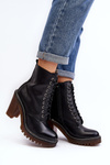 Women's lace-up ankle boots with a chunky heel Arove