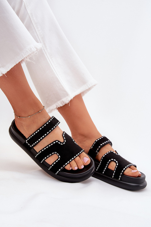 Women's Sandals With Decoration On The Platform Black Delyna