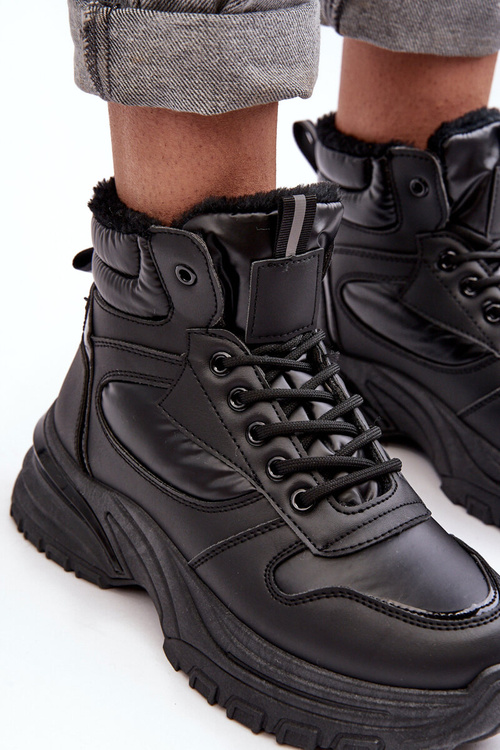 Women's Quilted Lace-Up Sport Shoes Black Dejana