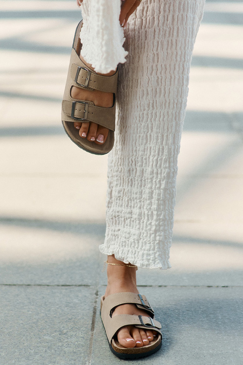 Women's Sandals With Buckles On Cork Platform Beige Galurena