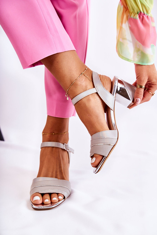 Sandały Skórzane Na Słupku Srebrne Corane