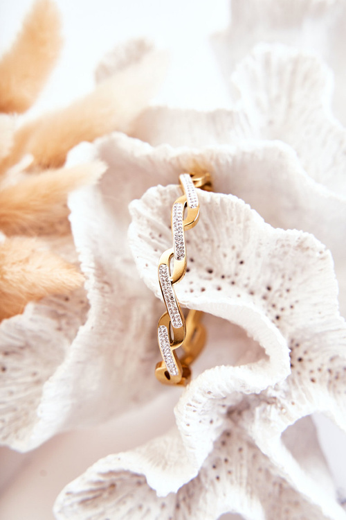 Fashionable Clasp Bracelet With Cubic Zirconia Gold