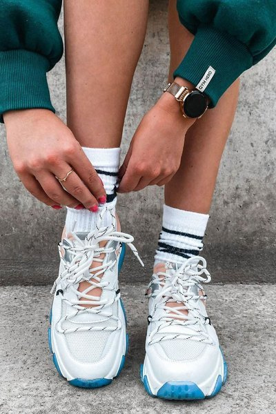 Sport Shoes On A Chunky Sole GOE HH2N4034 White-Pink