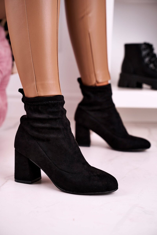 Classic Women’s Ankle Boots Suede Black Ring