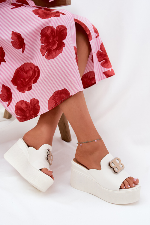Platform And Wedge Sandals With Decoration White Tanonea