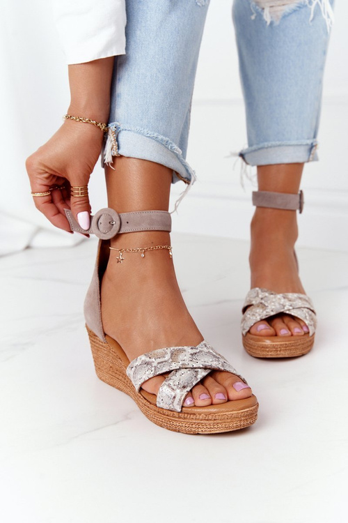 Suede Wedge Sandals Maciejka 04565-04 Beige-Gold