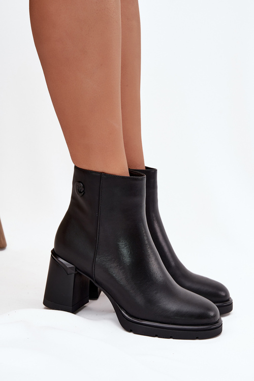 Leather Women's Ankle Boots On Heel Black Julissa
