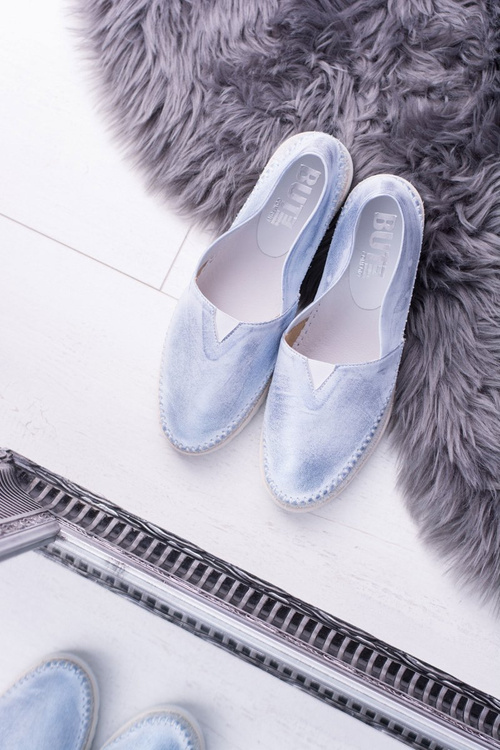 Damskie Niebieskie Skórzane Slip On Frela