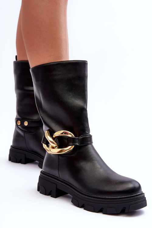 Leather Ankle Boots on a Flat Heel Black Diominna