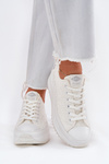 Women's Sneakers With Embroidery On Platform Lee Cooper LCW-25-31-3465L White