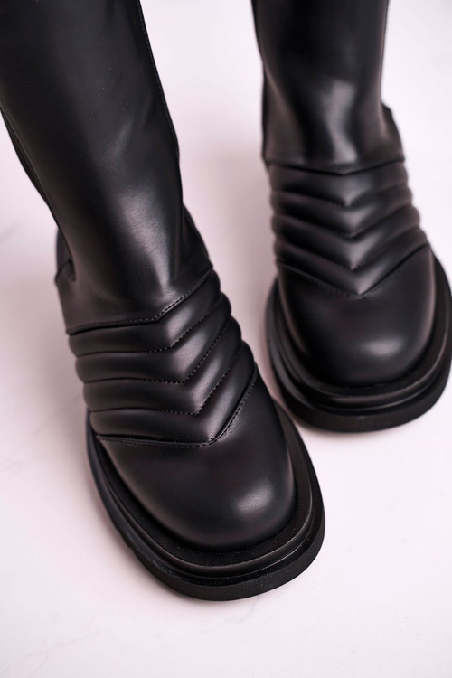 Chelsea Boots On A Platform Black Evelina