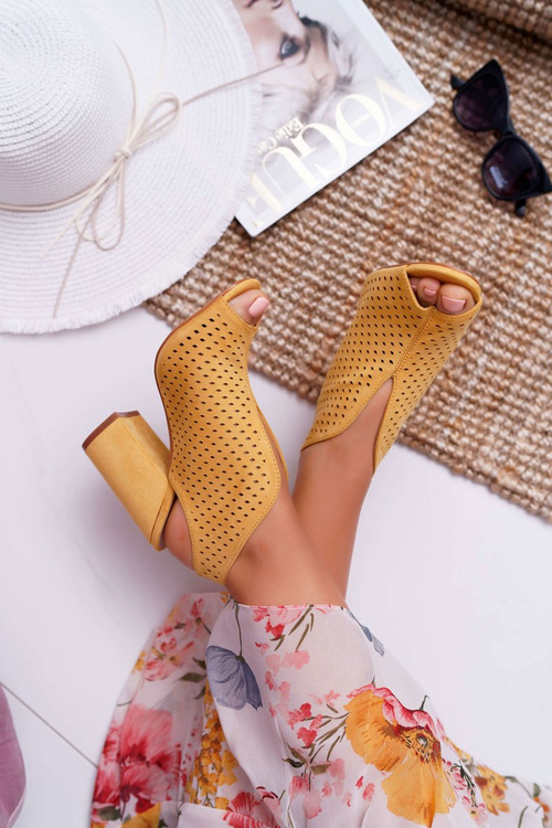 Women's Peep Toe Sandals Yellow Nevienna