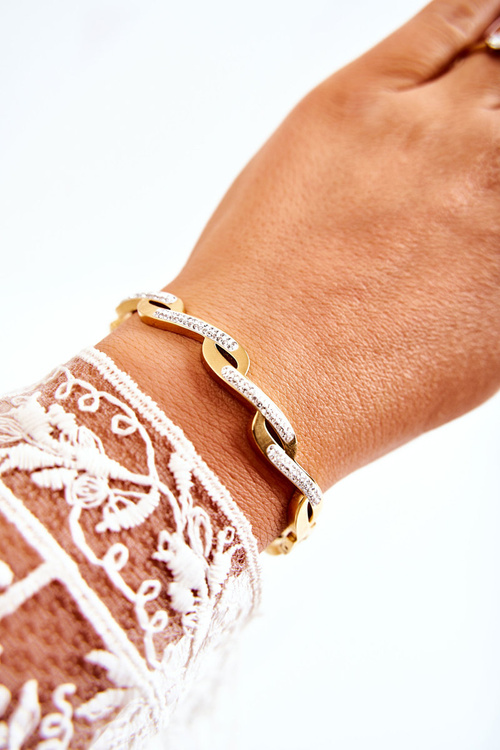 Fashionable Clasp Bracelet With Cubic Zirconia Gold