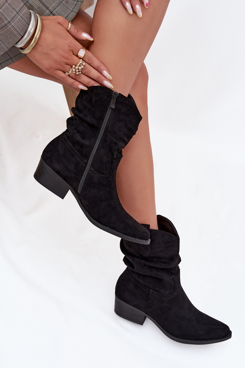 Women's ankle boots with low heel with ruffle black Adena