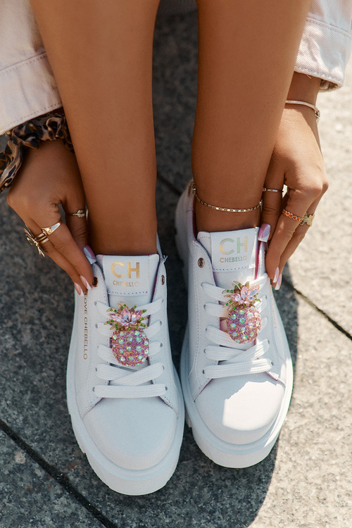 Sneakersy Skóra Naturalna Ozdoba Broszka Ananas Białe CheBello 4651
