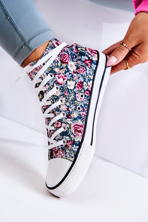 High Sneakers With Green Nollie Flowers