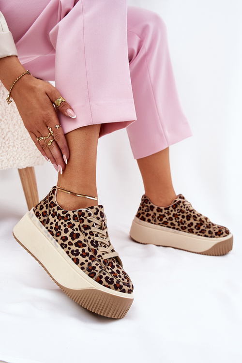 Sneakers On Massive Platform Smooth Beige Tirvanis