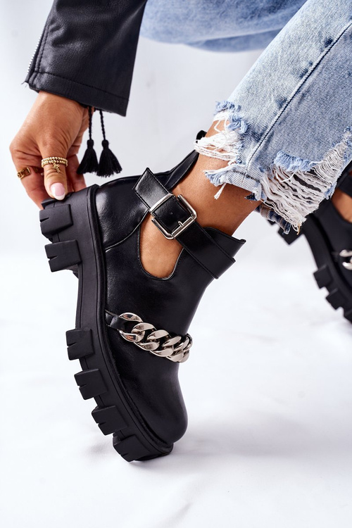 Boots With A Chain Black Torment