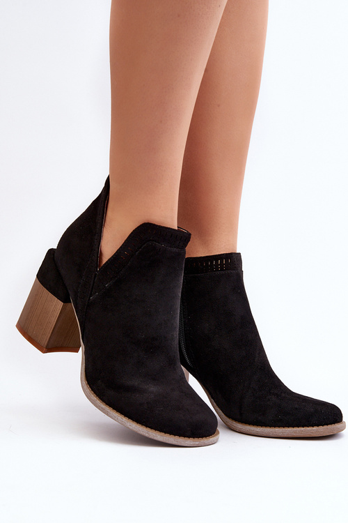 Ankle Boots on Chunky Heel with Cutout Black Jolnima