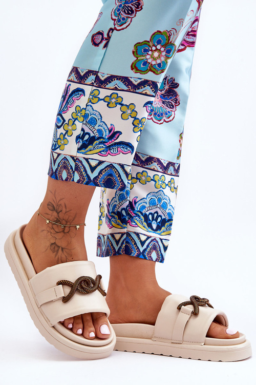 Women's Decorative Sandals Beige Verso