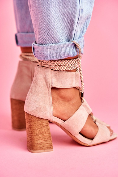 Sandały Damskie Na Słupku Wiązane Zamszowe Beżowe Amore