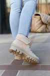 Suede Trapper Boots Tiered Light beige Dalles