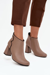 Leather lined ankle boots on heel Beige Ivessara