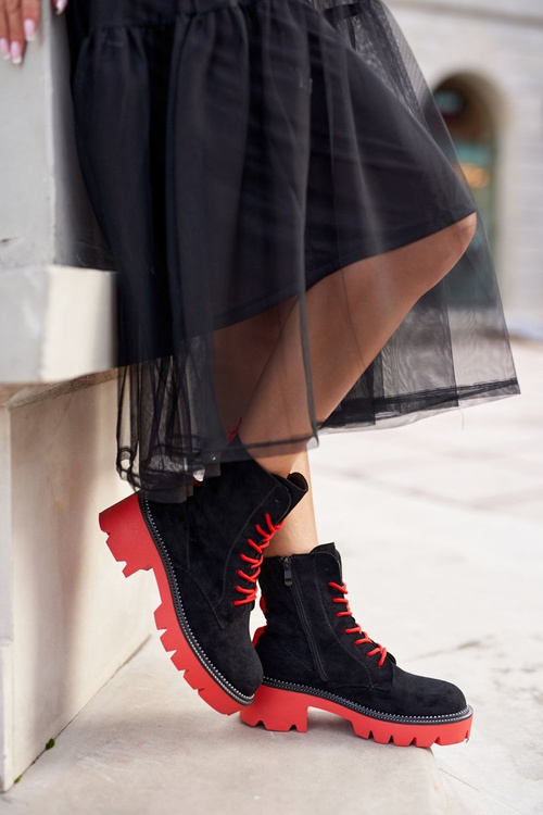 Women's Flat Boots Black Red Malawi