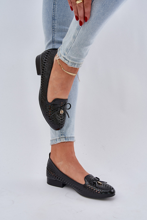 Lacquered Perforated Ballet Flats With Bow Eco Leather Black Amepitrea