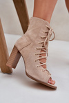 Heeled sandals with shaft and lacing beige Ivelseki