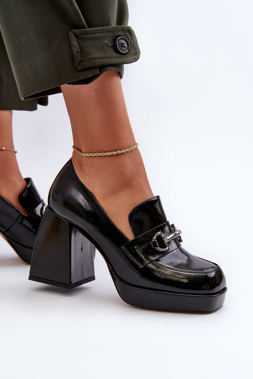 Półbuty Damskie Lakierowane Słupek D&A MR38-906 Czarne