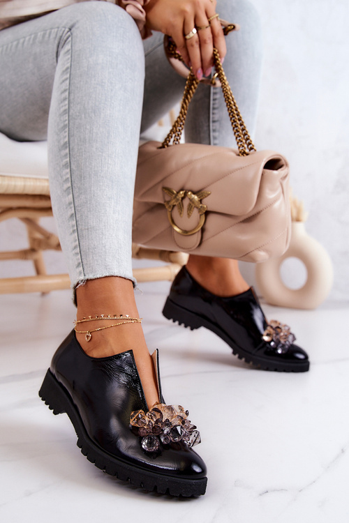 Półbuty Skórzane Z Ozdobą Czarne Cindy