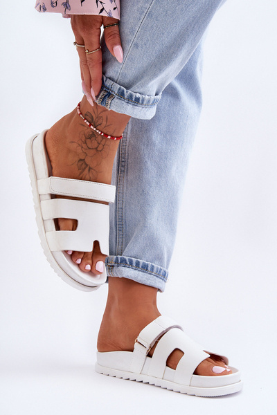 Klapki Klasyczne Damskie Białe Molie ZX-6038