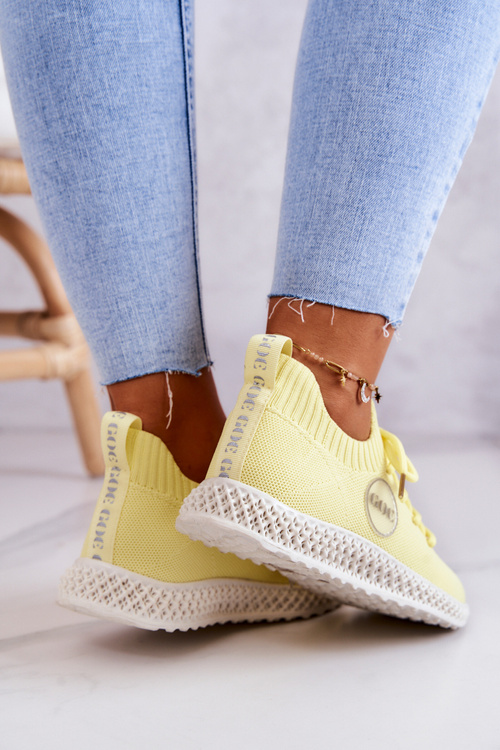 Women's Sport Shoes GOE JJ2N4150 Yellow