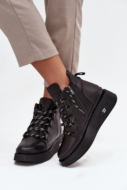 Leather Women's Platform Boots with Lining Artiker 55C0809 Black